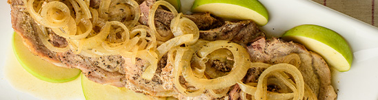 Chuletas de cerdo con salsa de manzana